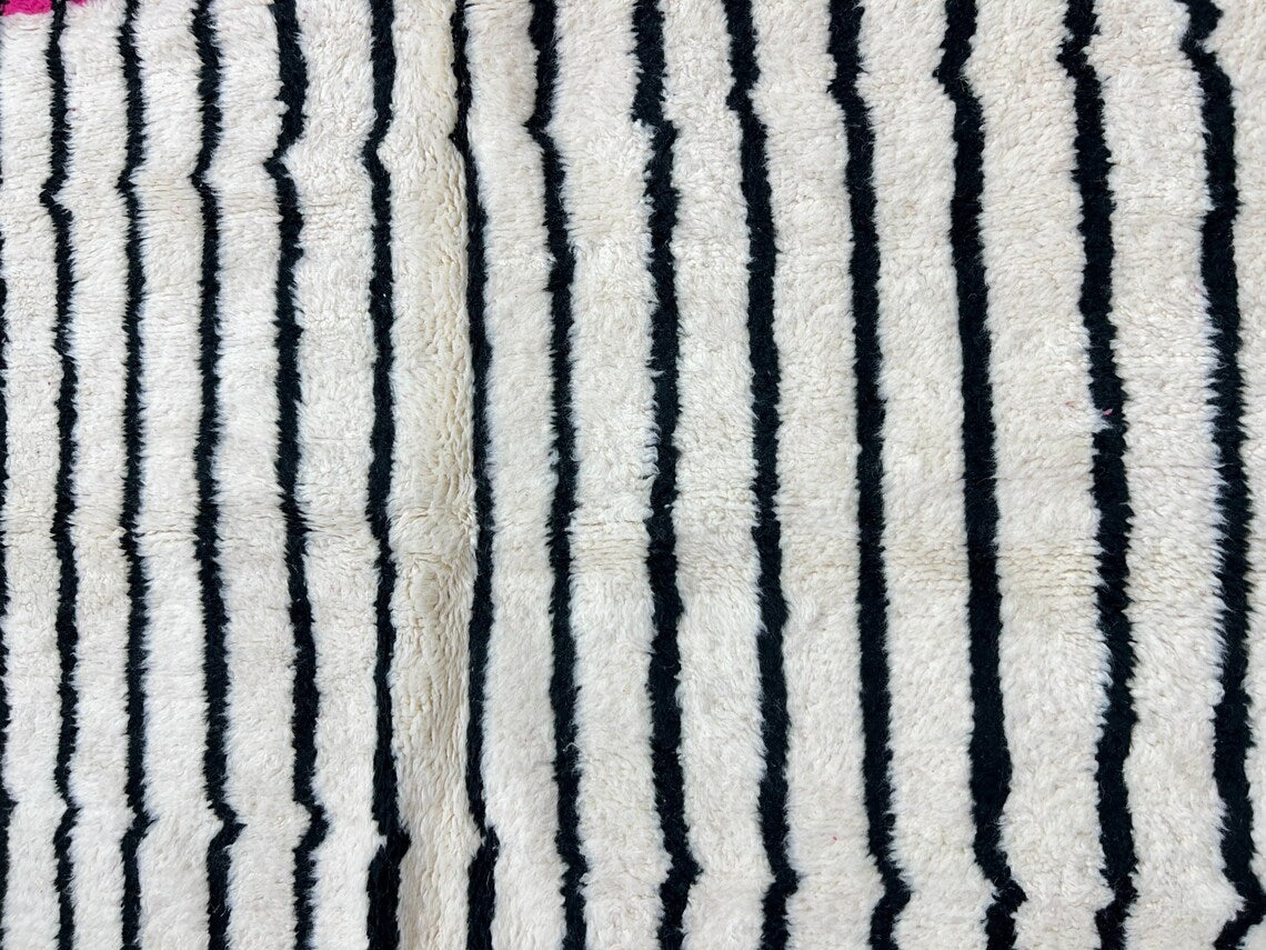Moroccan wool rug - Tapis221 - 300 cm x 253 cm / 9.8 ft x 8.3 ft